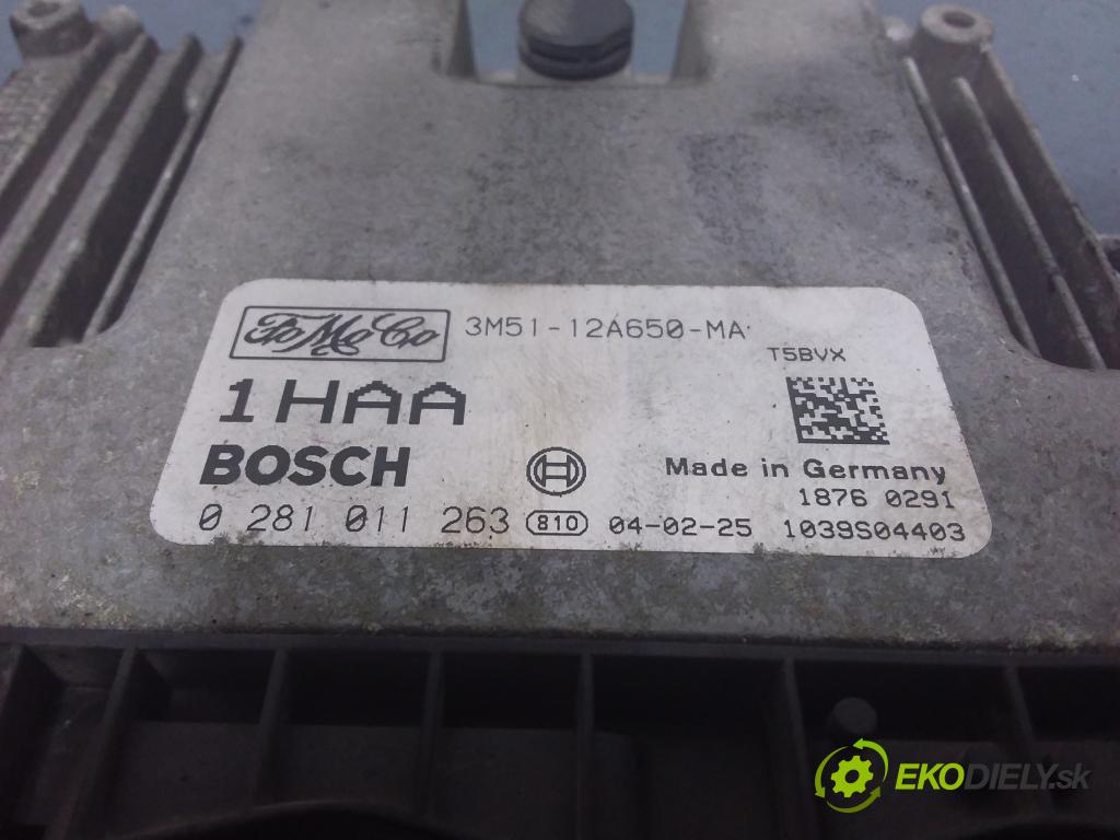 Ford Focus c-max 2004 řídící jednotka Motor: 3M51-12A650-MA