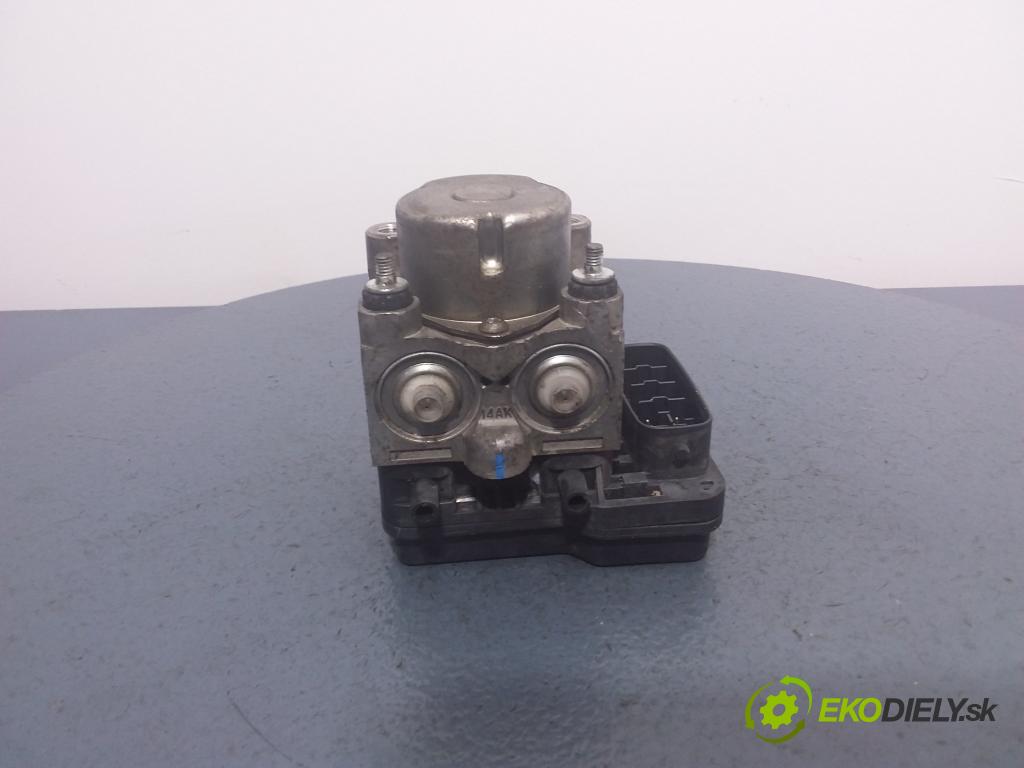 Toyota Yaris 2006 čerpadlo ABS x 44510-52460