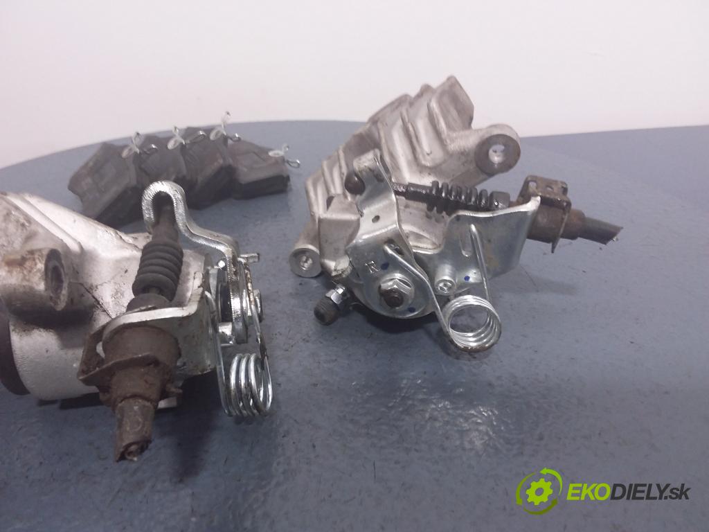 Volkswagen Golf iv 1999 brzdič brzdový zad v pravo: VW030