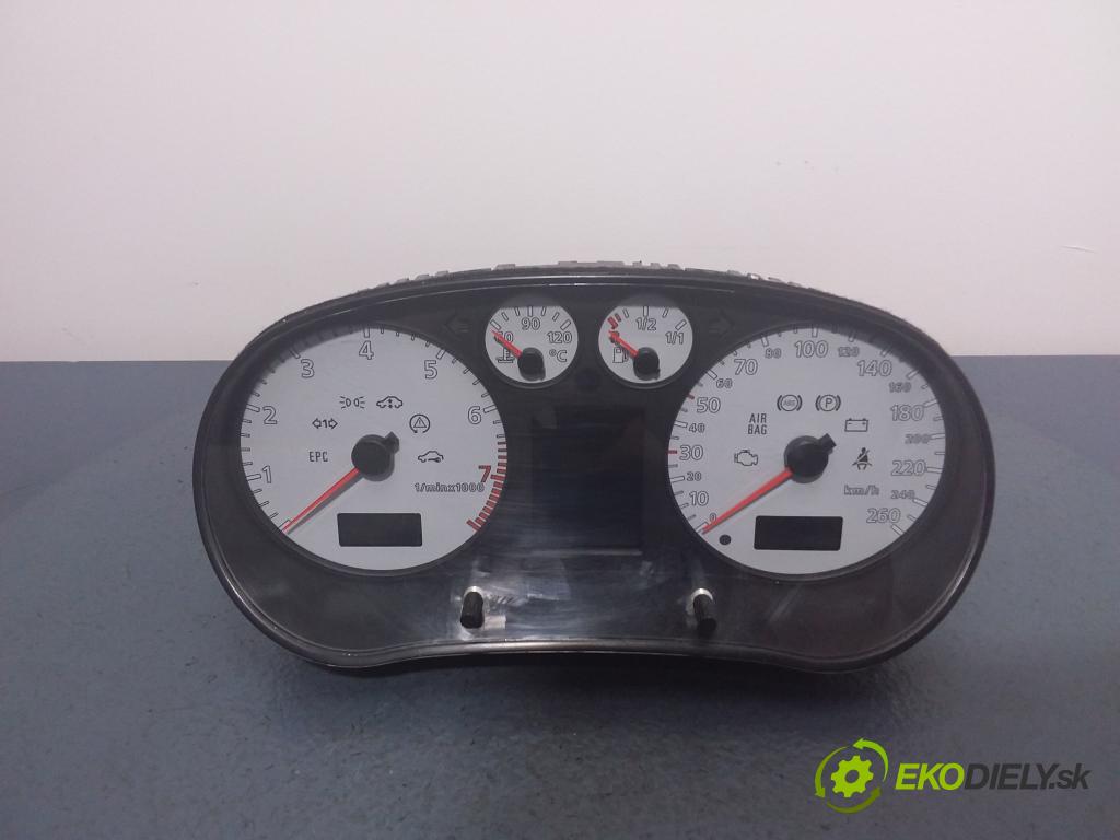 Audi A3 2001 Přístrojová deska 8L0920932G