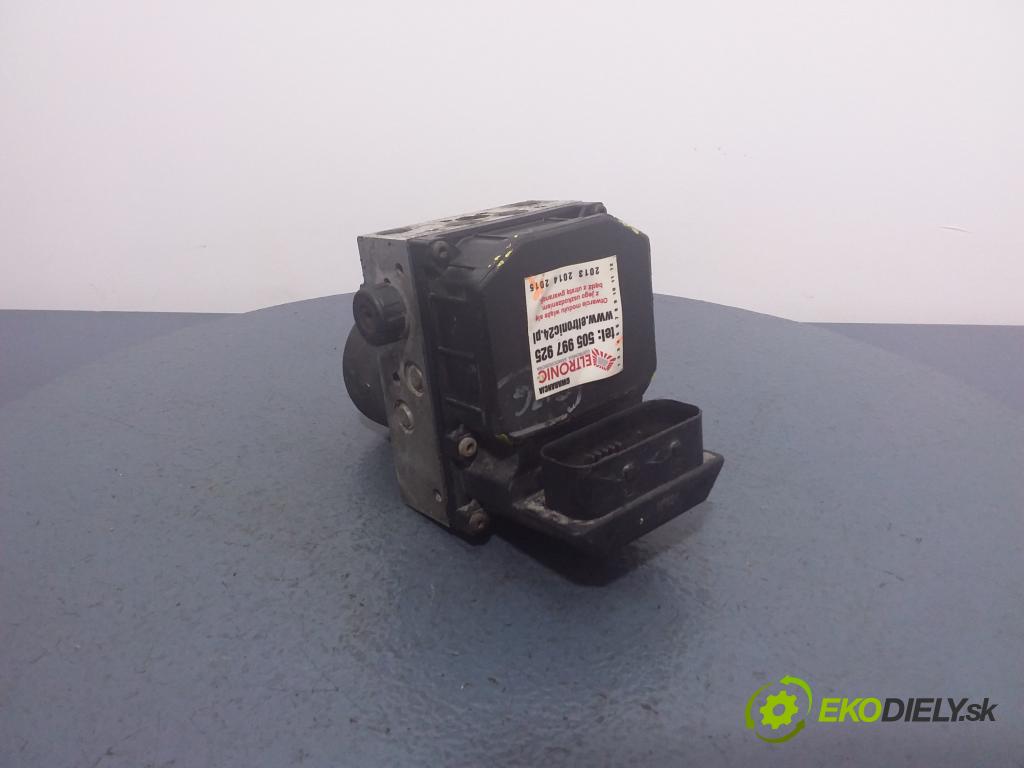 Audi A6 2004 čerpadlo ABS x 4B0614517G
