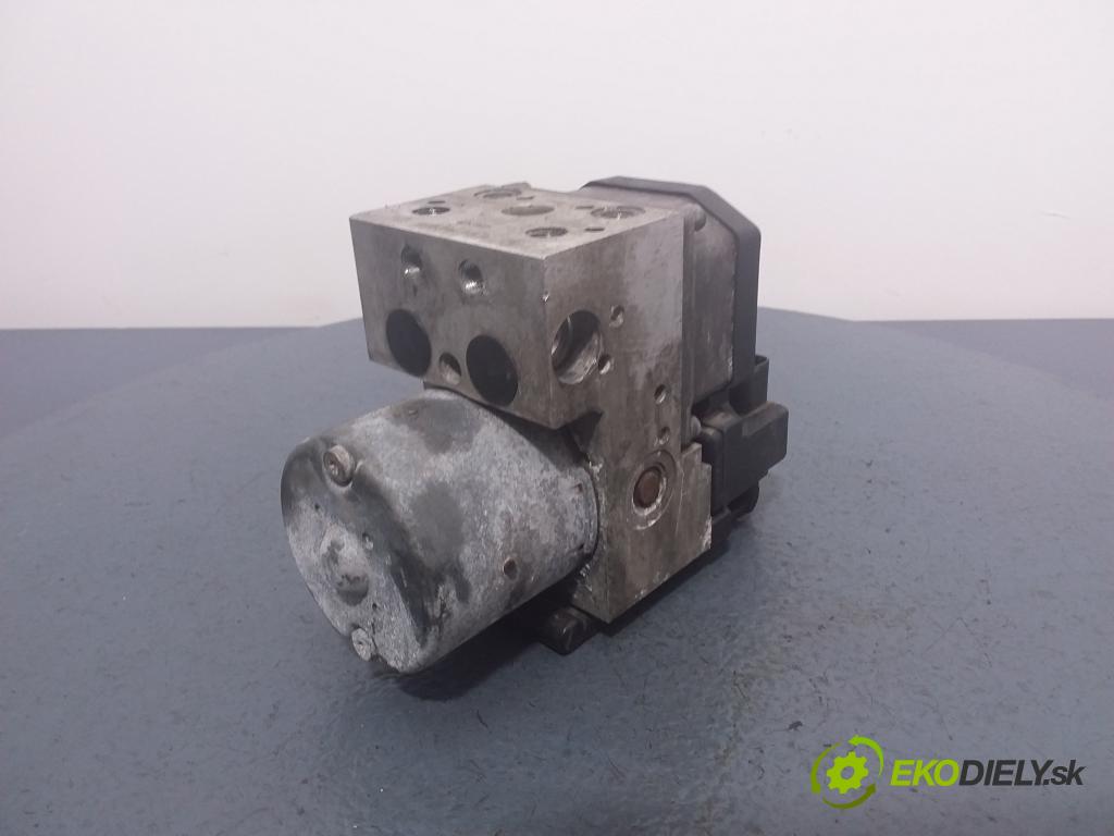 Vw Passat 0 čerpadlo ABS x 8E0614111B