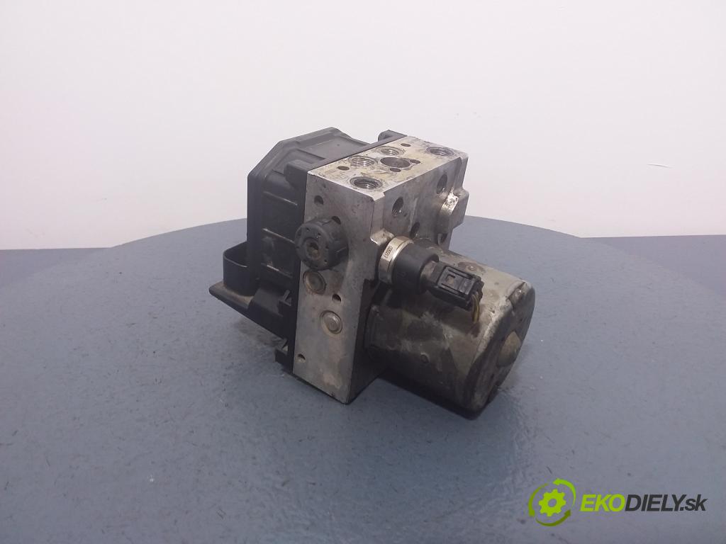 Vw Passat 0 čerpadlo ABS x 8E0614111B