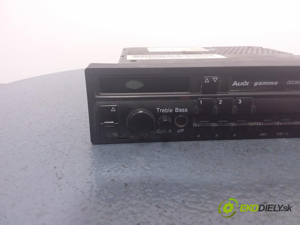 Audi A4 1995 Radio I Navigácia: 4D0035186