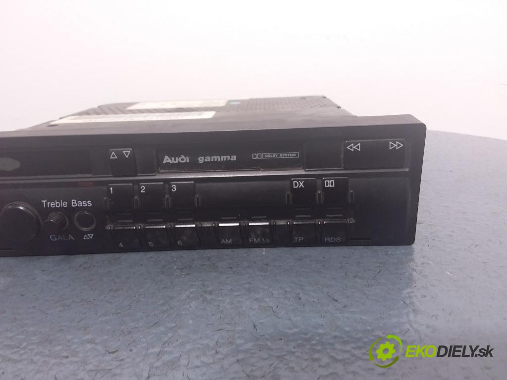 Audi A4 1995 Radio I Navigácia: 4D0035186