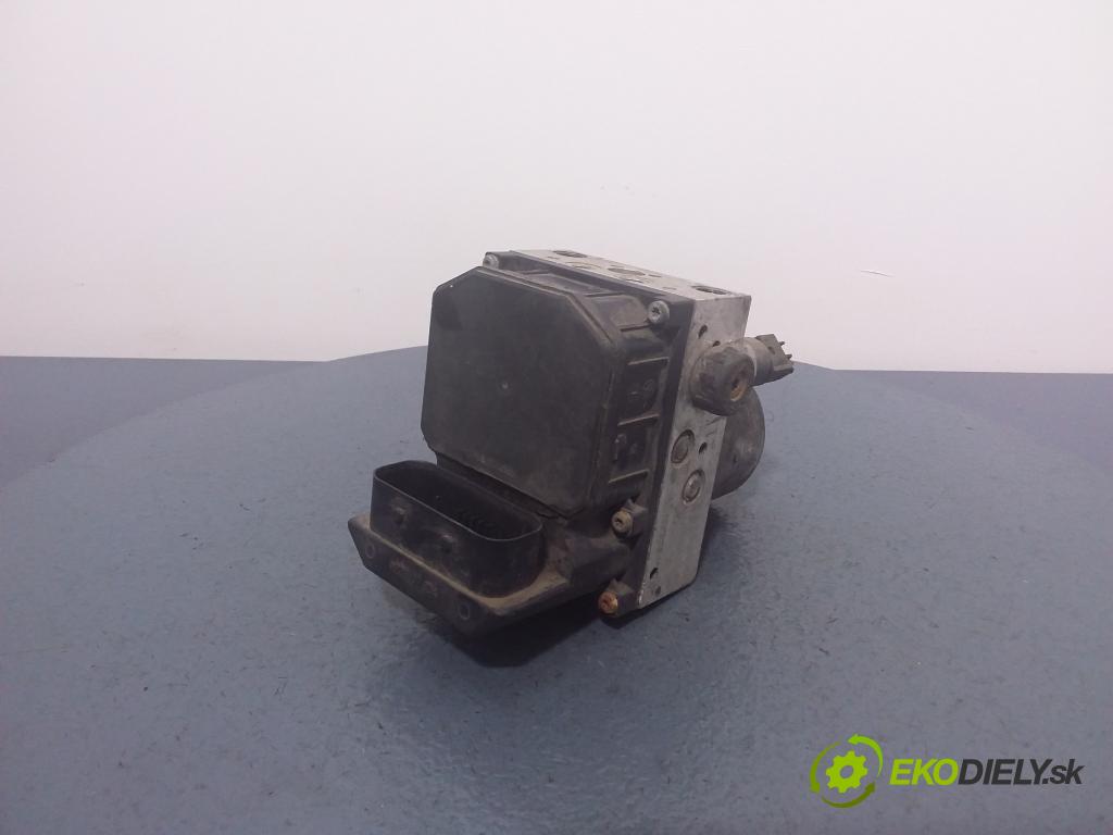 Audi A8 2003 čerpadlo ABS x 4E0614517E
