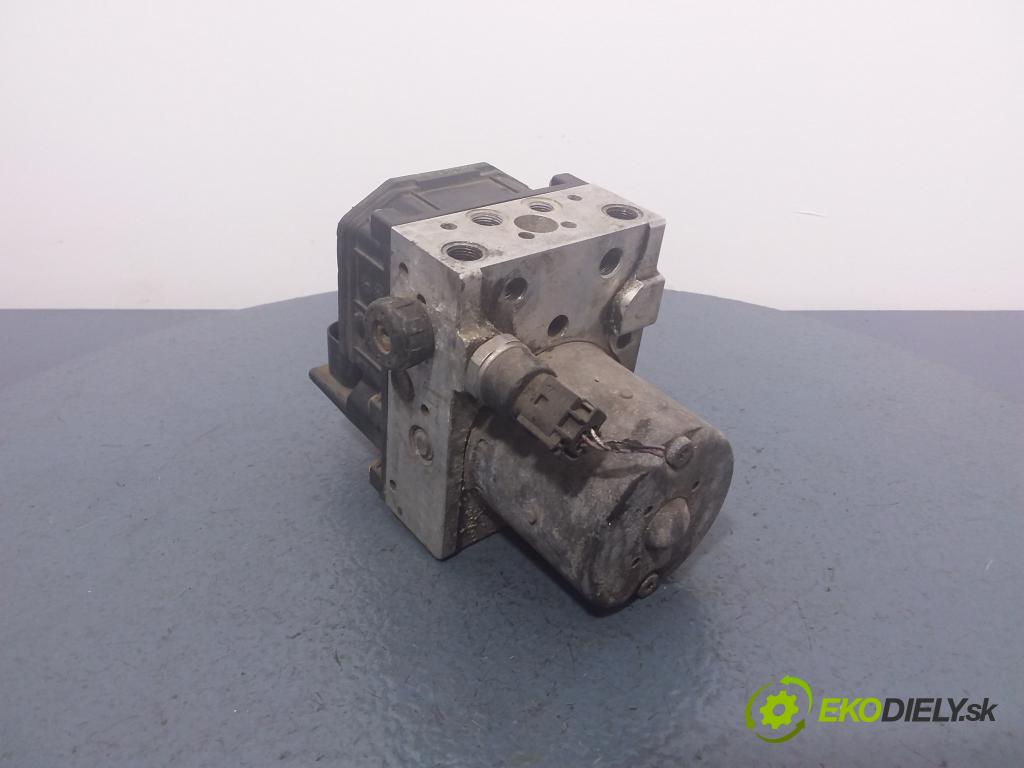 Audi A8 2003 čerpadlo ABS x 4E0614517E