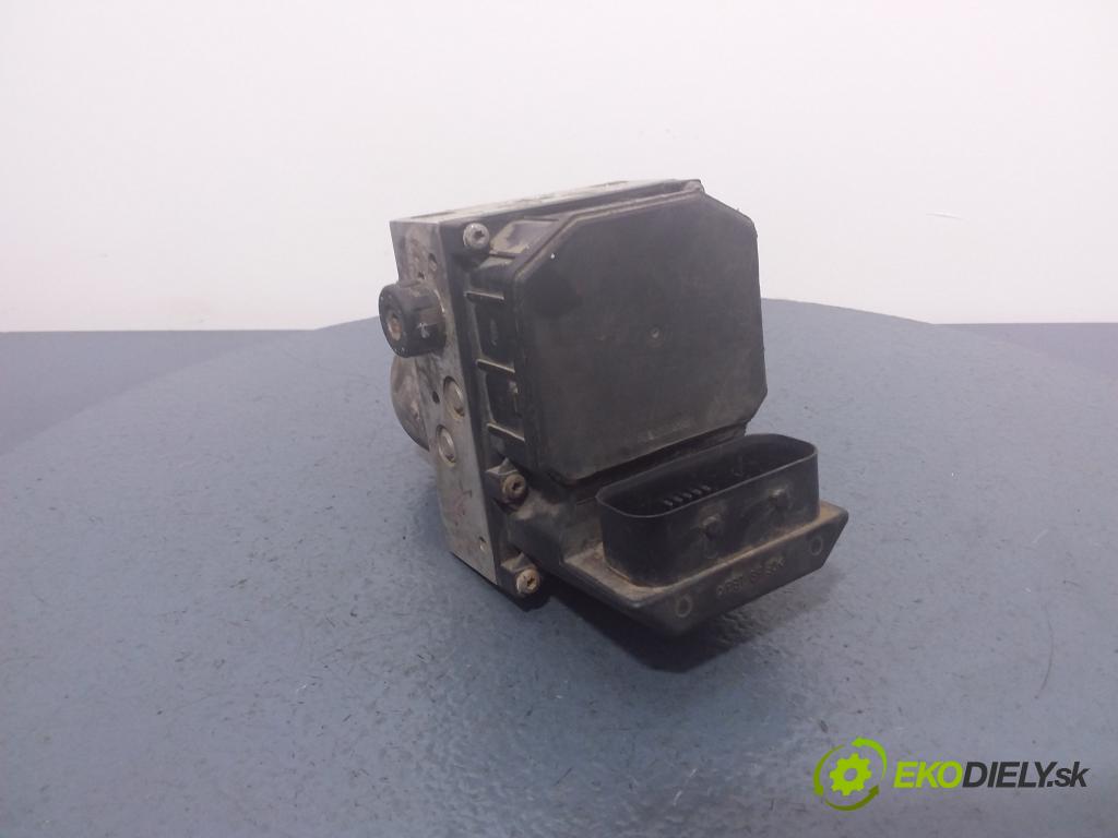 Audi A8 2003 čerpadlo ABS x 4E0614517E