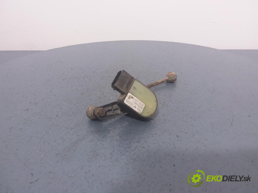 Audi A8 2003 snímač 4E0941286F