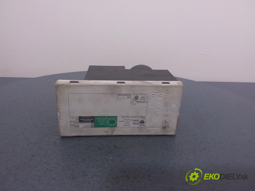 Audi A4 2000 čerpadlo Centrální Zámek 8D0862257B