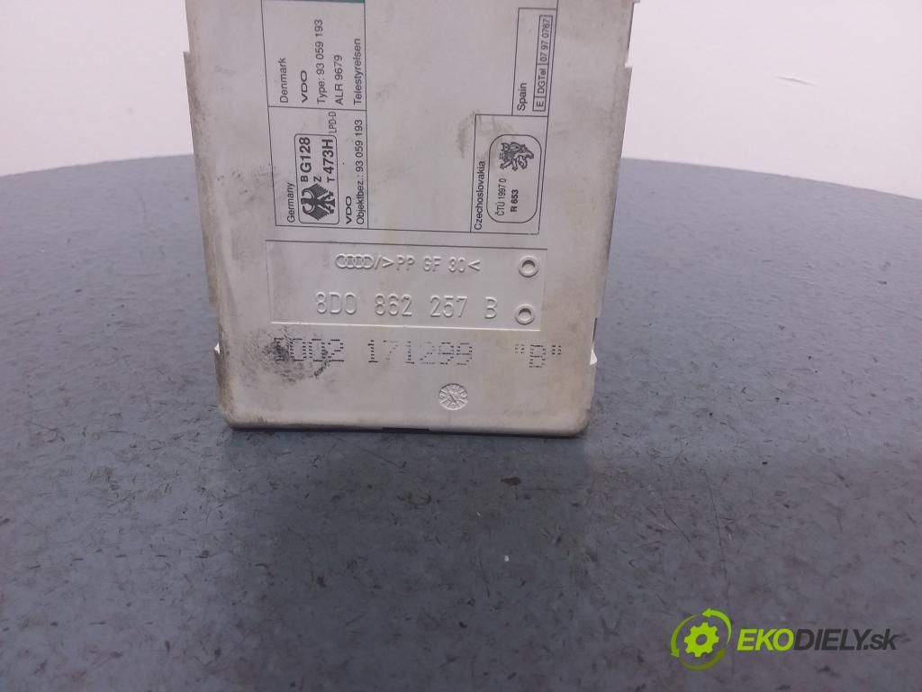 Audi A4 2000 čerpadlo Centrální Zámek 8D0862257B