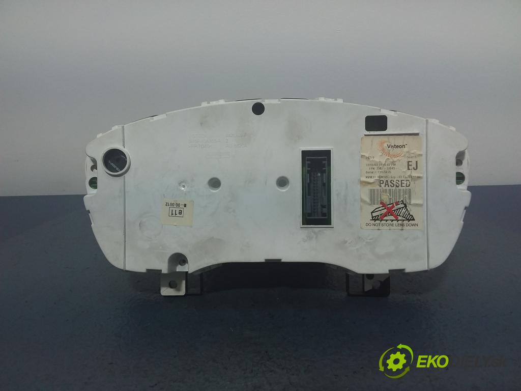 Ford Focus 2004 Přístrojová deska 3M5T-10849-EJ