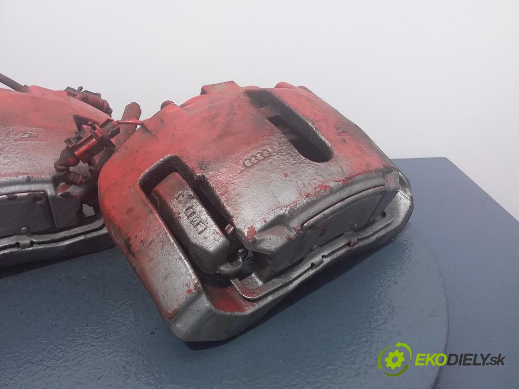 Audi A8 2003 brzdič brzdový Predné Vľavo: 973