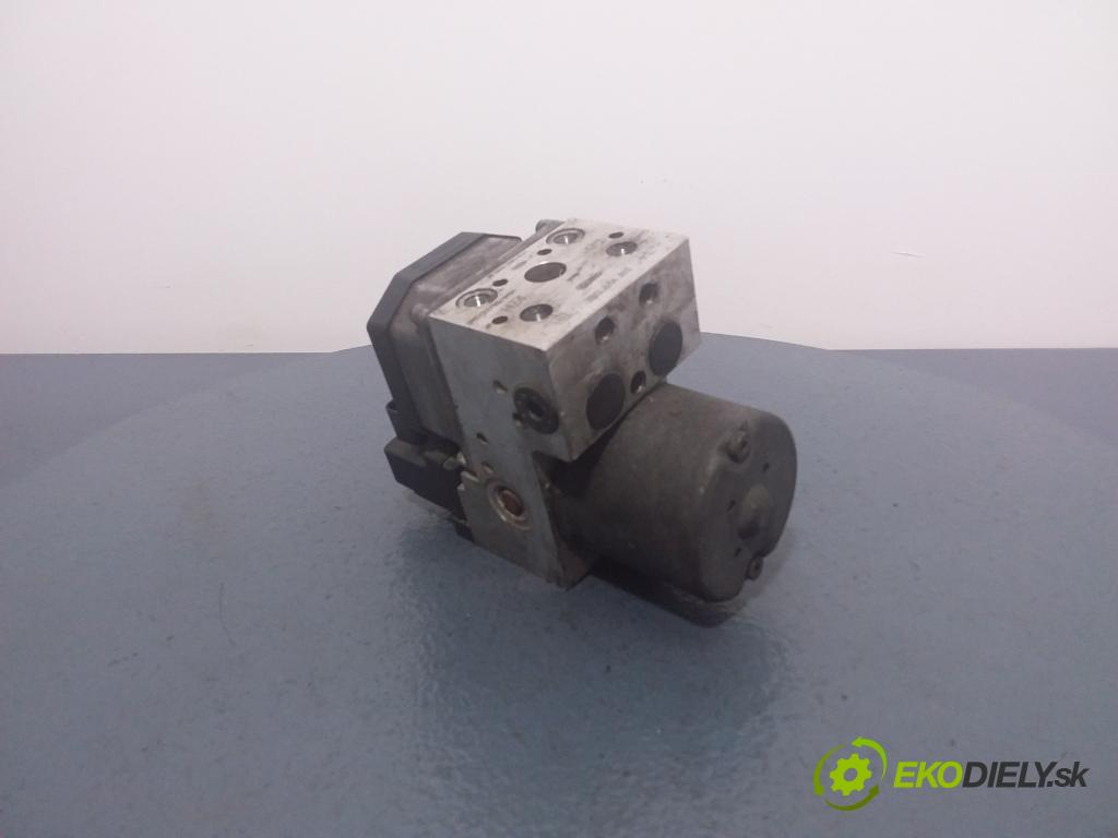 Audi A4 2000 čerpadlo ABS x 3B0614111