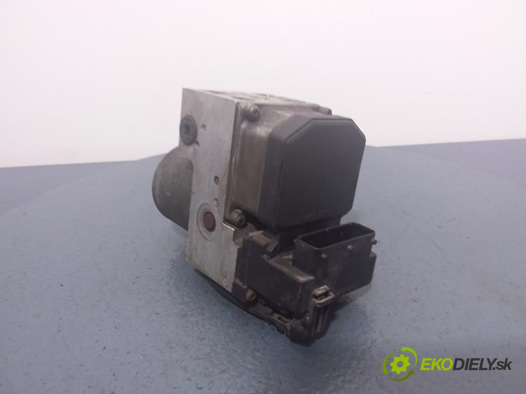 Audi A4 2000 čerpadlo ABS x 3B0614111