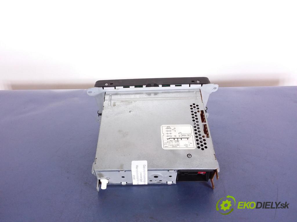 Skoda Fabia 2010 Radio I Navigácia: 5J0035161A
