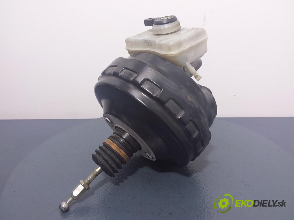 Audi A4 2008 servo Brzdní: 8K0612103E