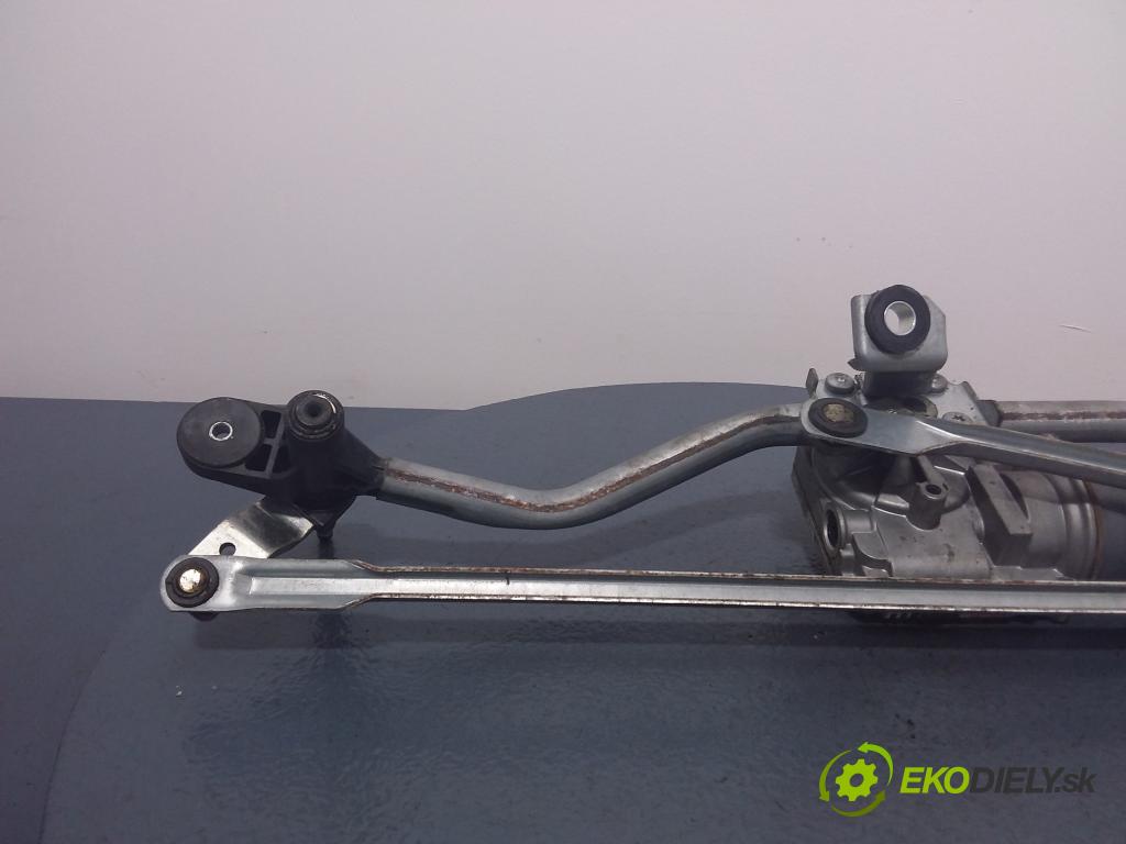 Audi A4 2008 mechanismus motorek Stěrače: před 8K1955119A