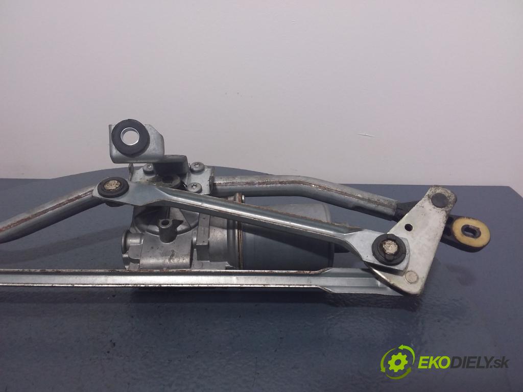 Audi A4 2008 mechanismus motorek Stěrače: před 8K1955119A
