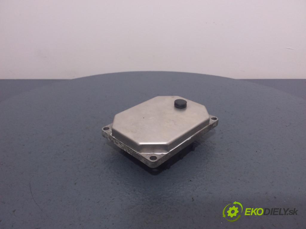Fiat Stilo 2002 riadiaca jednotka Motor: 55180283