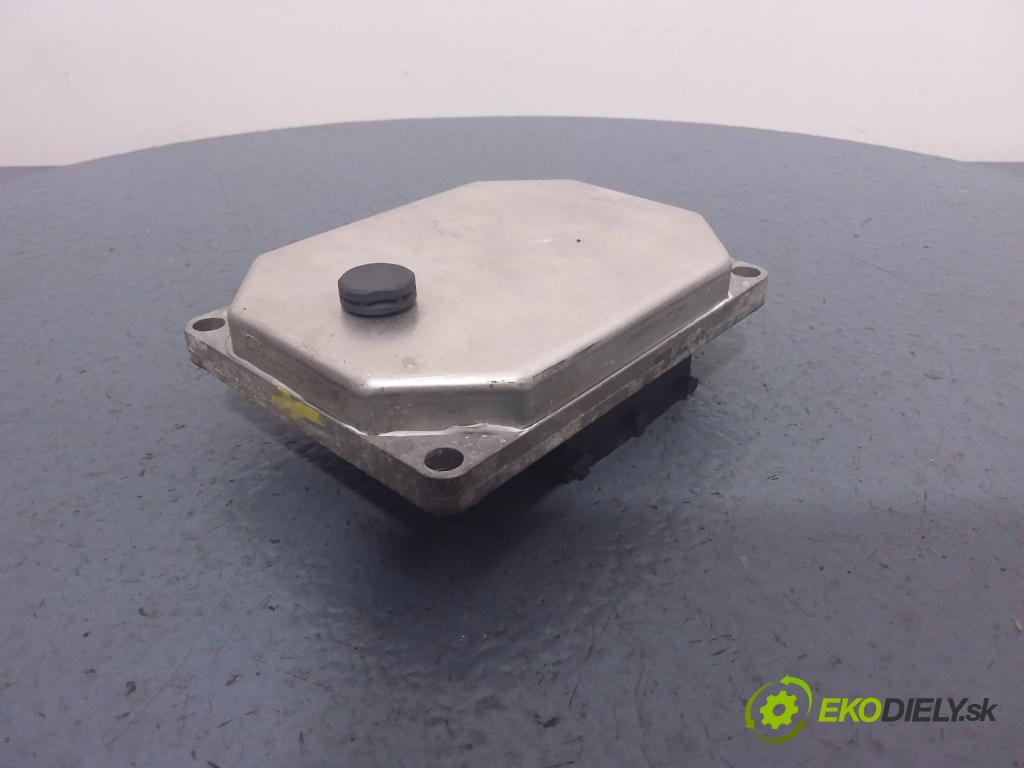 Fiat Stilo 2002 riadiaca jednotka Motor: 55180283
