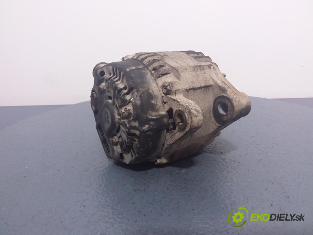 Toyota Yaris 2002 Alternator 01
