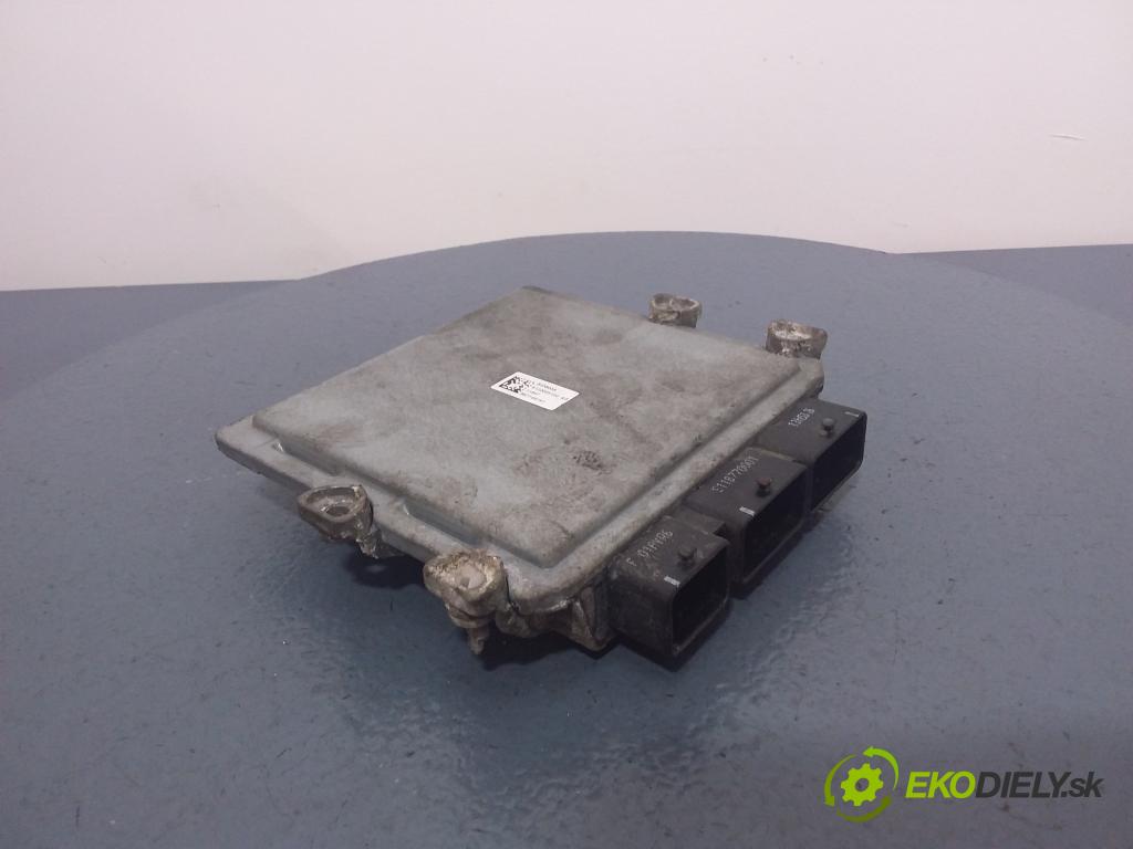 Volvo S40 2006 riadiaca jednotka Motor: 31211081AA