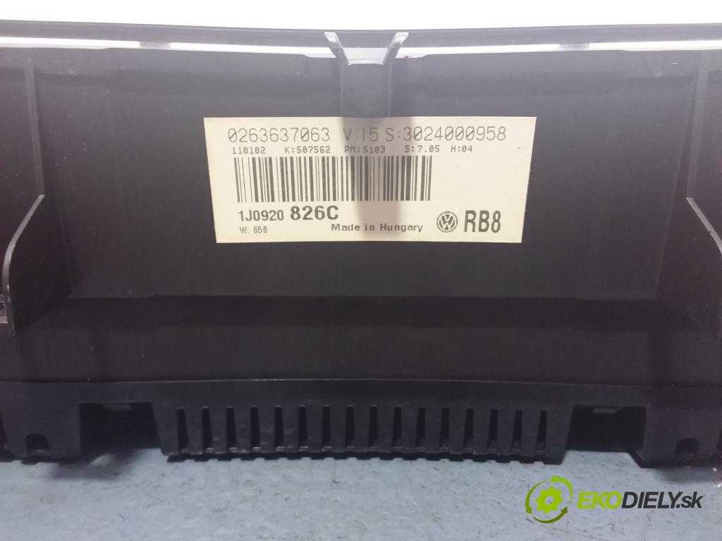 Volkswagen Golf 2002 prístrojovka/ budíky 1J0920826C