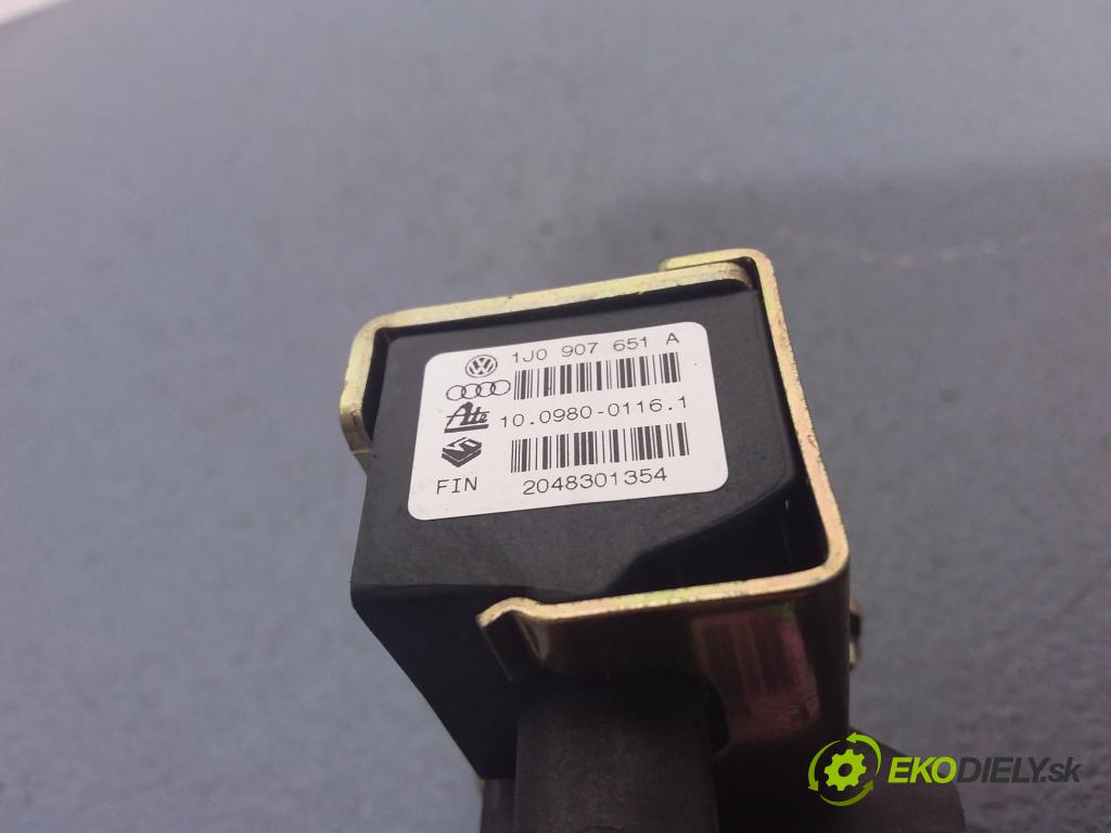 Volkswagen Sharan 2000 snímač ESP. 1J0907657A
