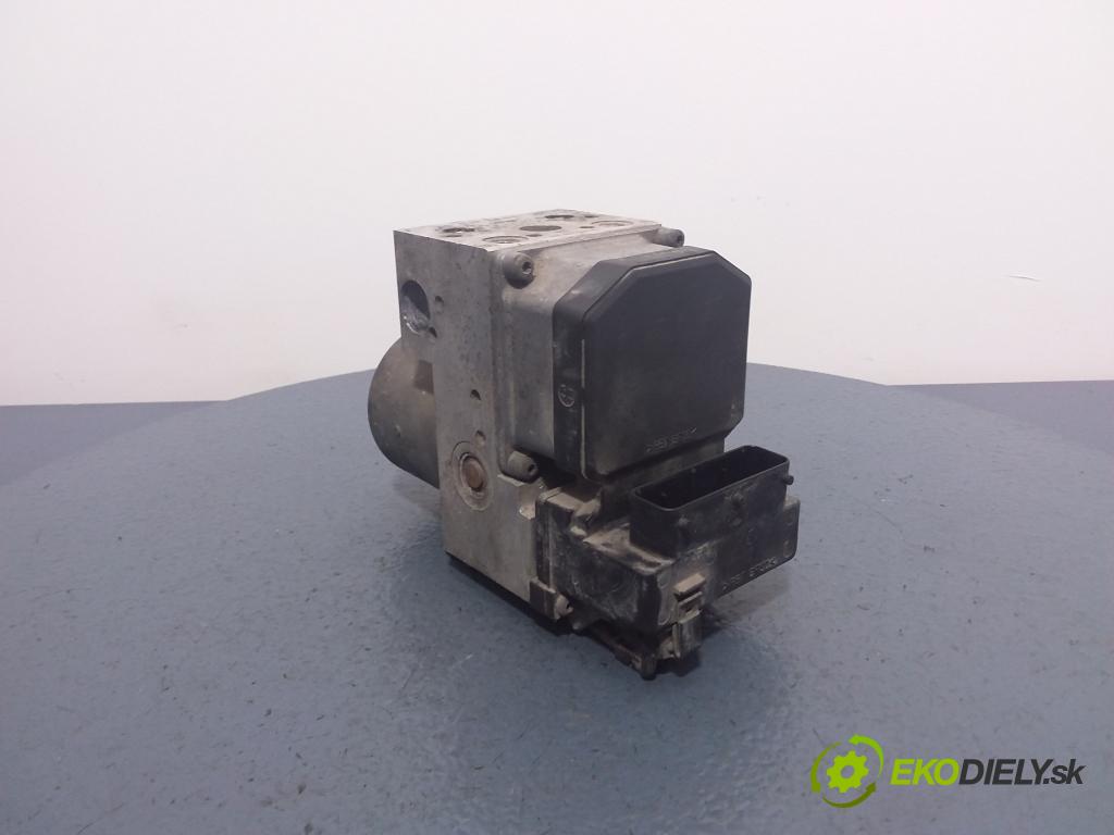 Audi A6 1998 čerpadlo ABS x 8E0614111B
