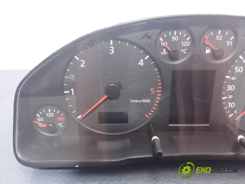 Audi A6 2000 prístrojovka/ budíky 4B0920930K