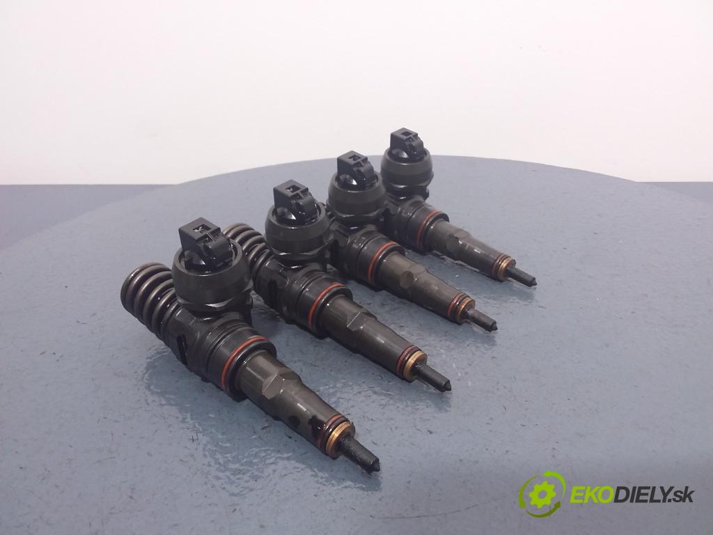 Audi A3 2001 vstrek 038130073AL