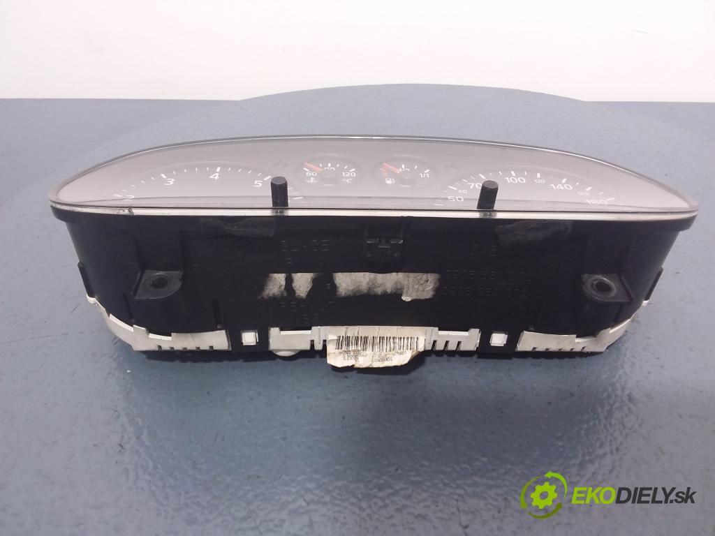 Audi A3 2001 Přístrojová deska 8L0920900L
