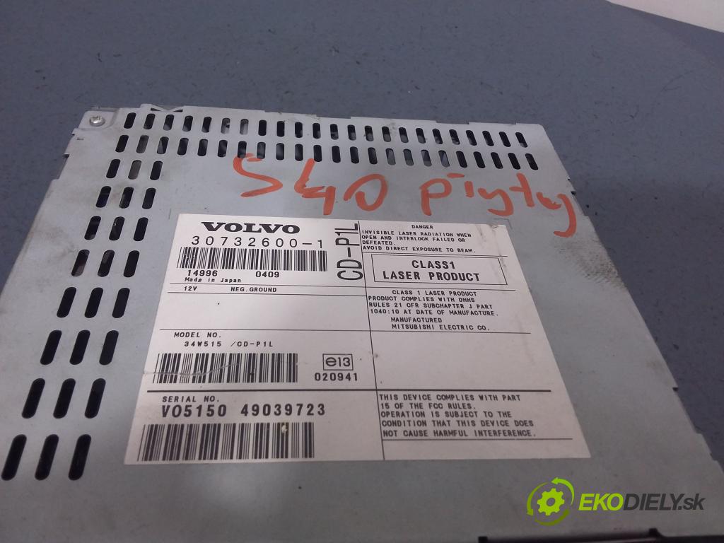 Volvo S40 2004 Radio I Navigácia: 30732600