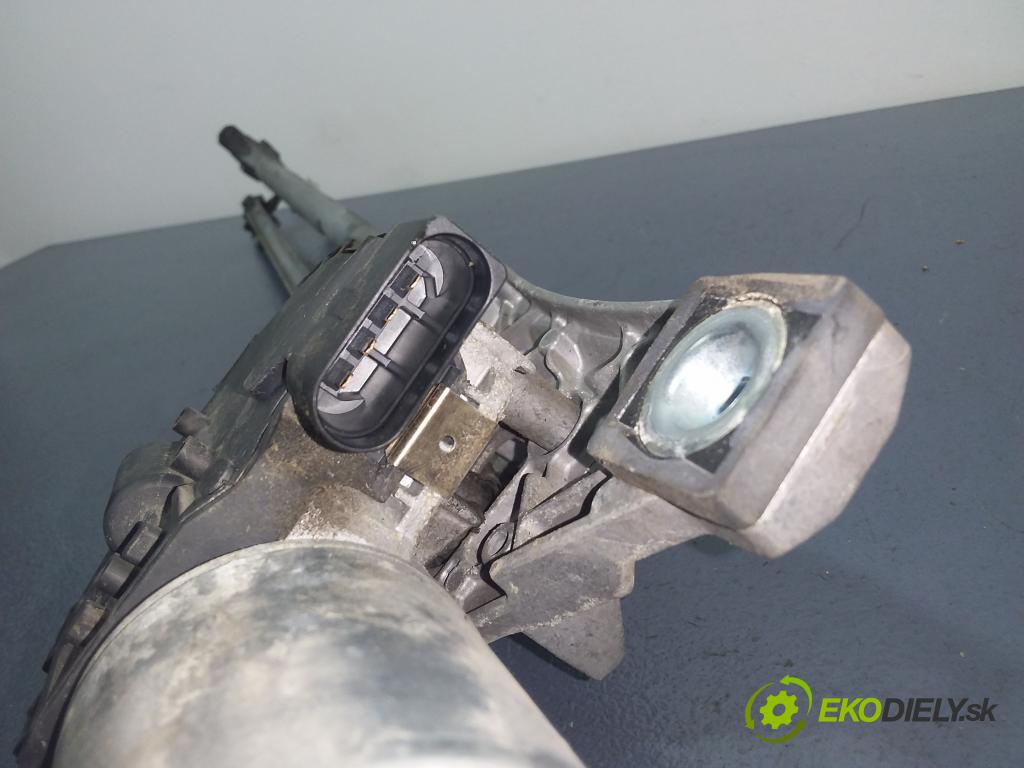 Volvo S40 2004 mechanismus motorek Stěrače: před 30699344
