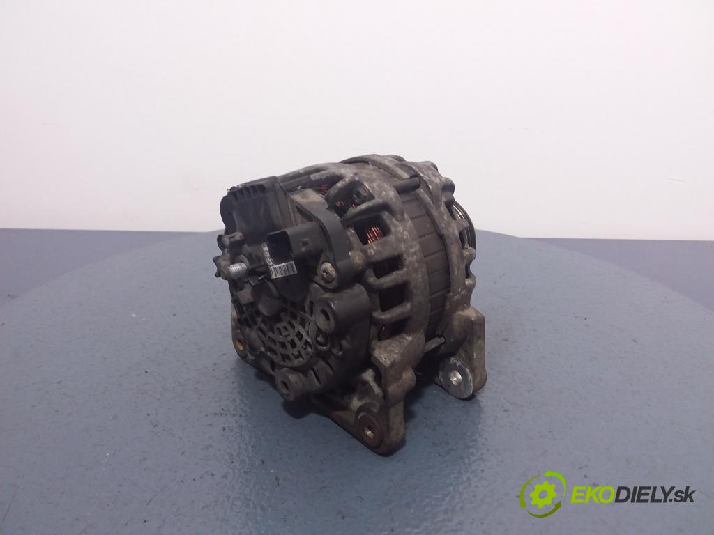 Dacia Sandero 2013 Alternator 231008386R
