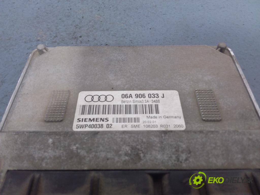 Audi A3 2001 řídící jednotka Motor: 06A906033J