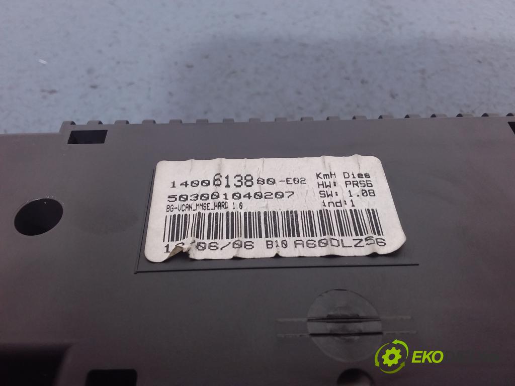 Peugeot 807 2006 Přístrojová deska 1400613880