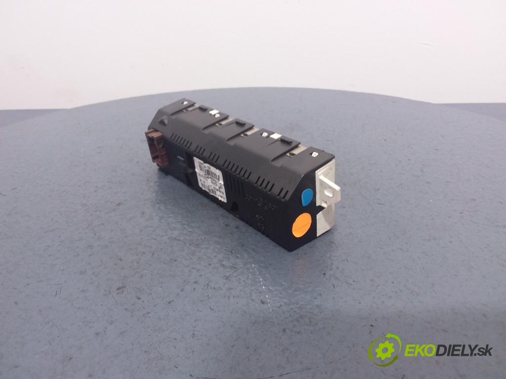 Peugeot 807 2006 displej Radio / GPS 9664644280