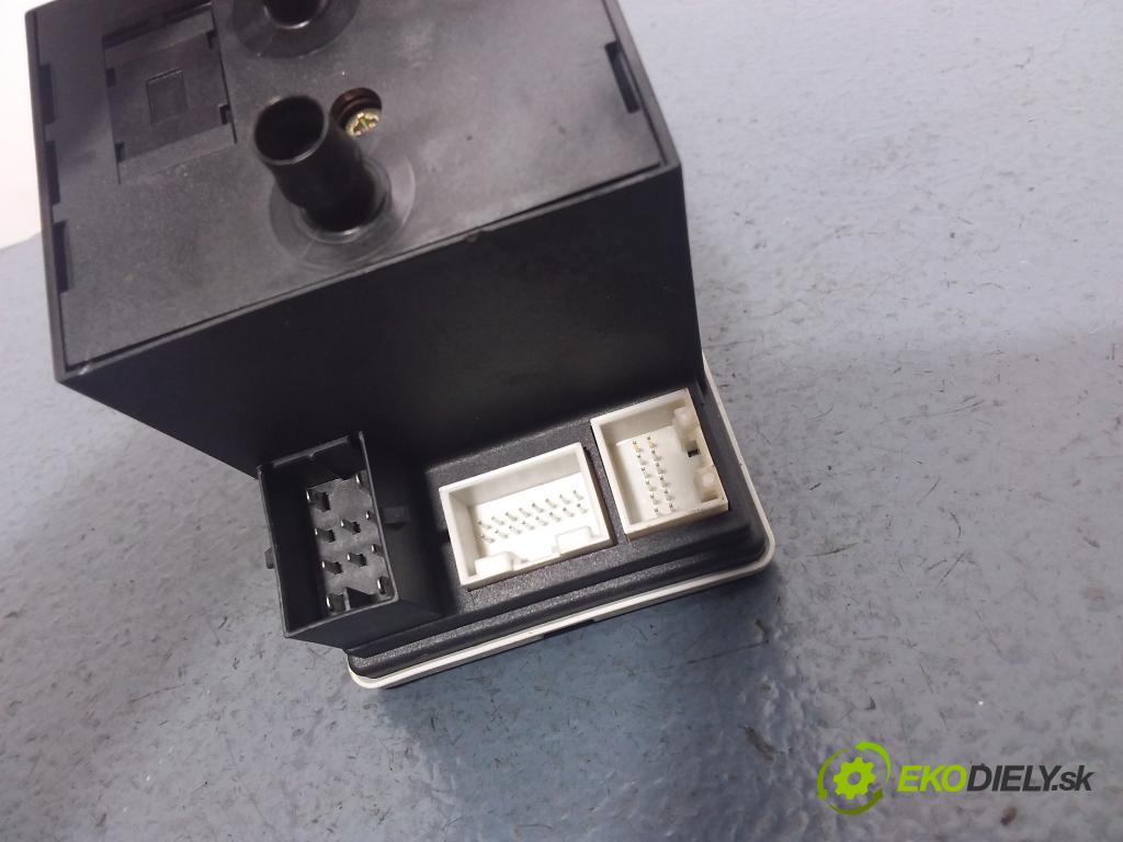 Audi A3 1998 čerpadlo Centrální Zámek 8L0862257K