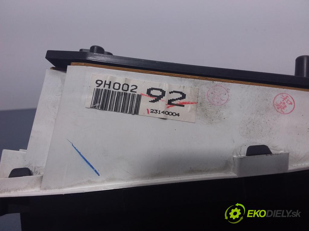 Nissan X-trail 2002 Přístrojová deska 9H00292