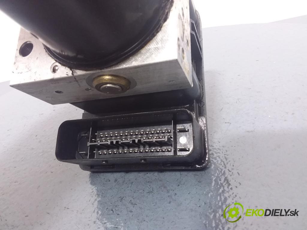 Bmw Seria 3 2003 čerpadlo ABS x 6759047
