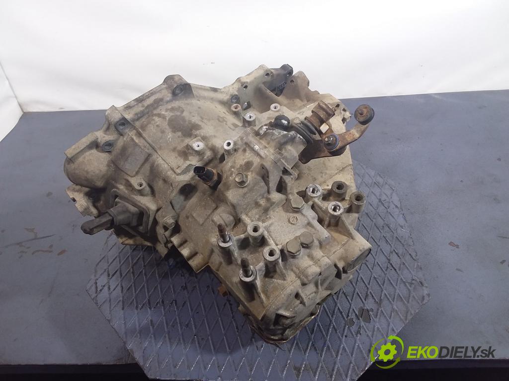 Mitsubishi Outlander 2003 prevodovka Manualna W5M421Z4B2