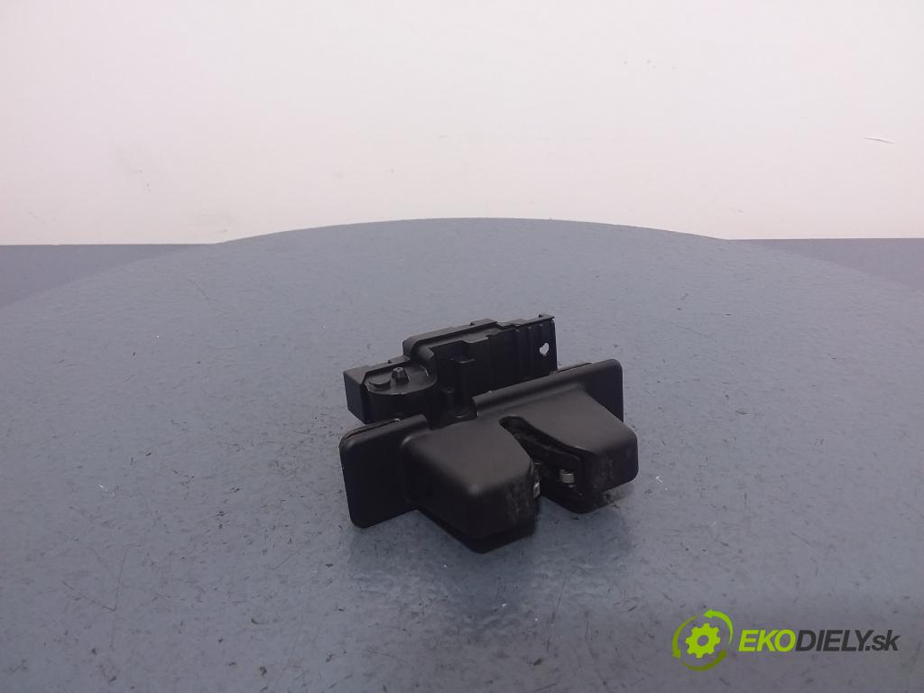 Renault Laguna 2008 zámek Klapky: kufr 8200747429B