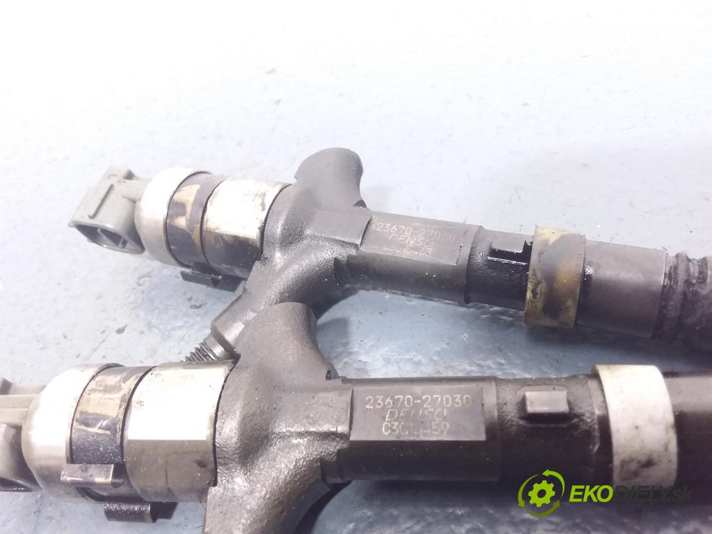 Toyota Avensis 2002 vstrek 22100-27010