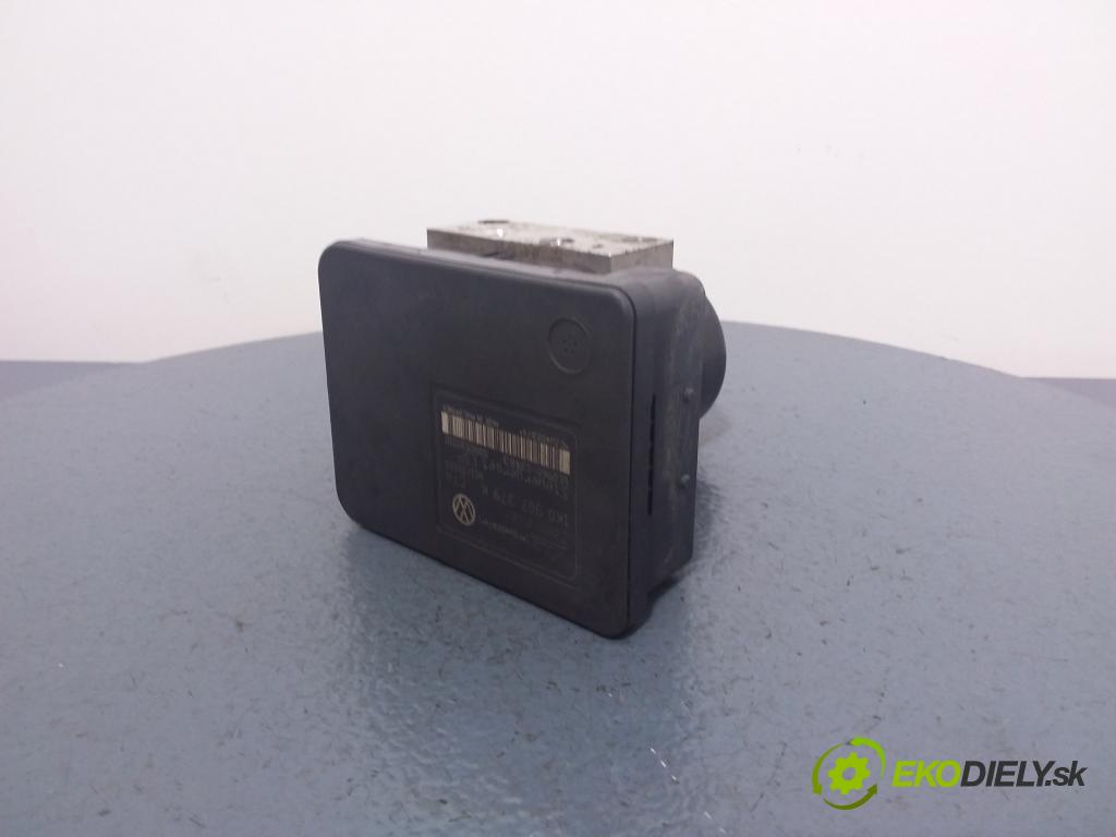 Volkswagen Touran 2004 čerpadlo ABS x 1K0907379K