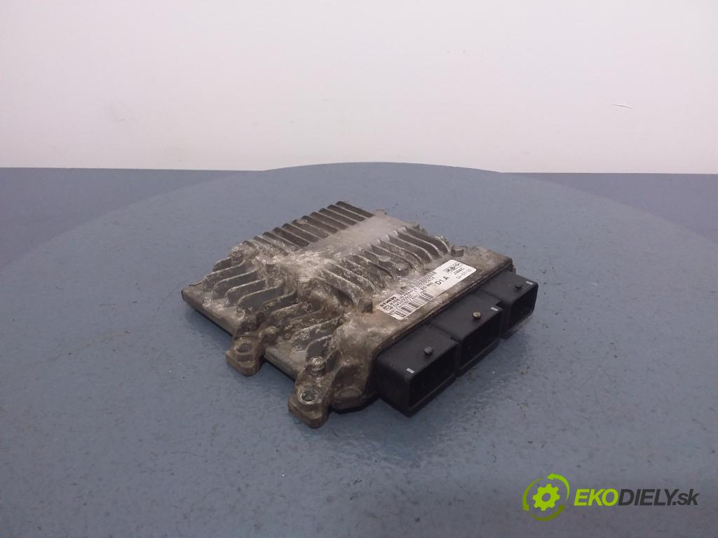 Volvo S40 2004 riadiaca jednotka Motor: 30729065A