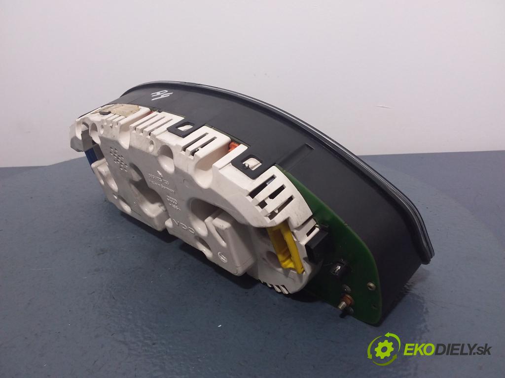 Audi A4 1996 prístrojovka/ budíky 8D0919034FX
