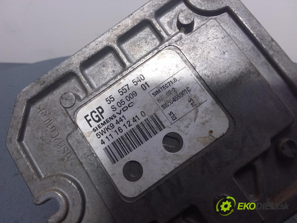 Opel Vectra 2004 riadiaca jednotka Motor: 55557540 5WK9441