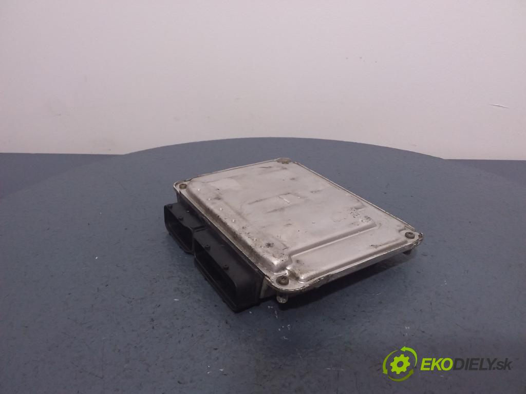 Volkswagen Bora 2001 riadiaca jednotka Motor: 038906012AP